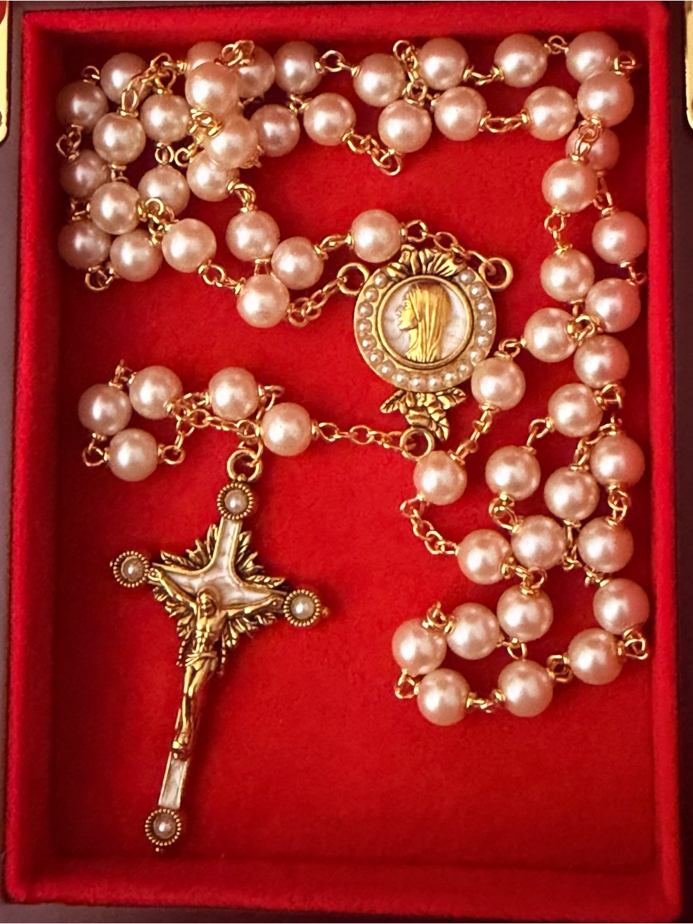 Pearls Of Mary Rosary
